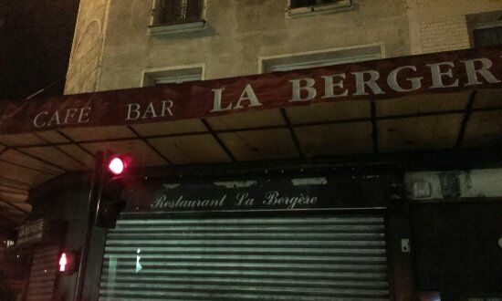 A la Bergere