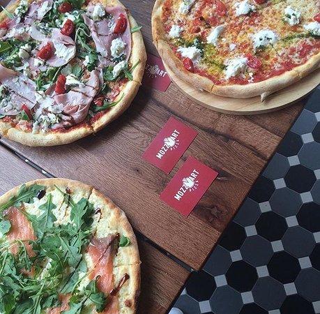 Mozz Art Pizza