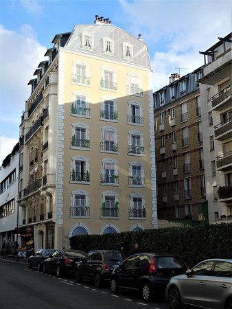 Fresque Maison Jaune