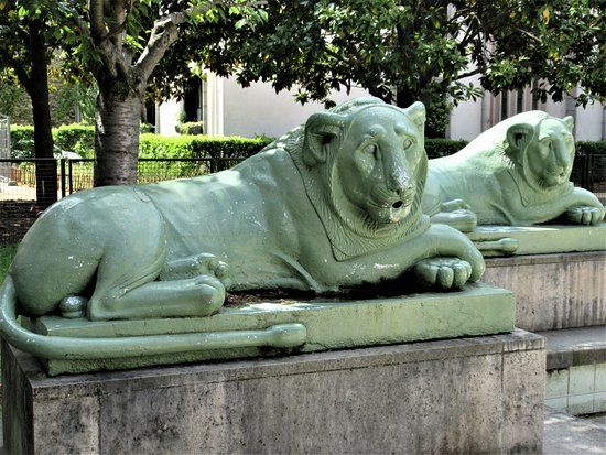 Fontaine aux lions